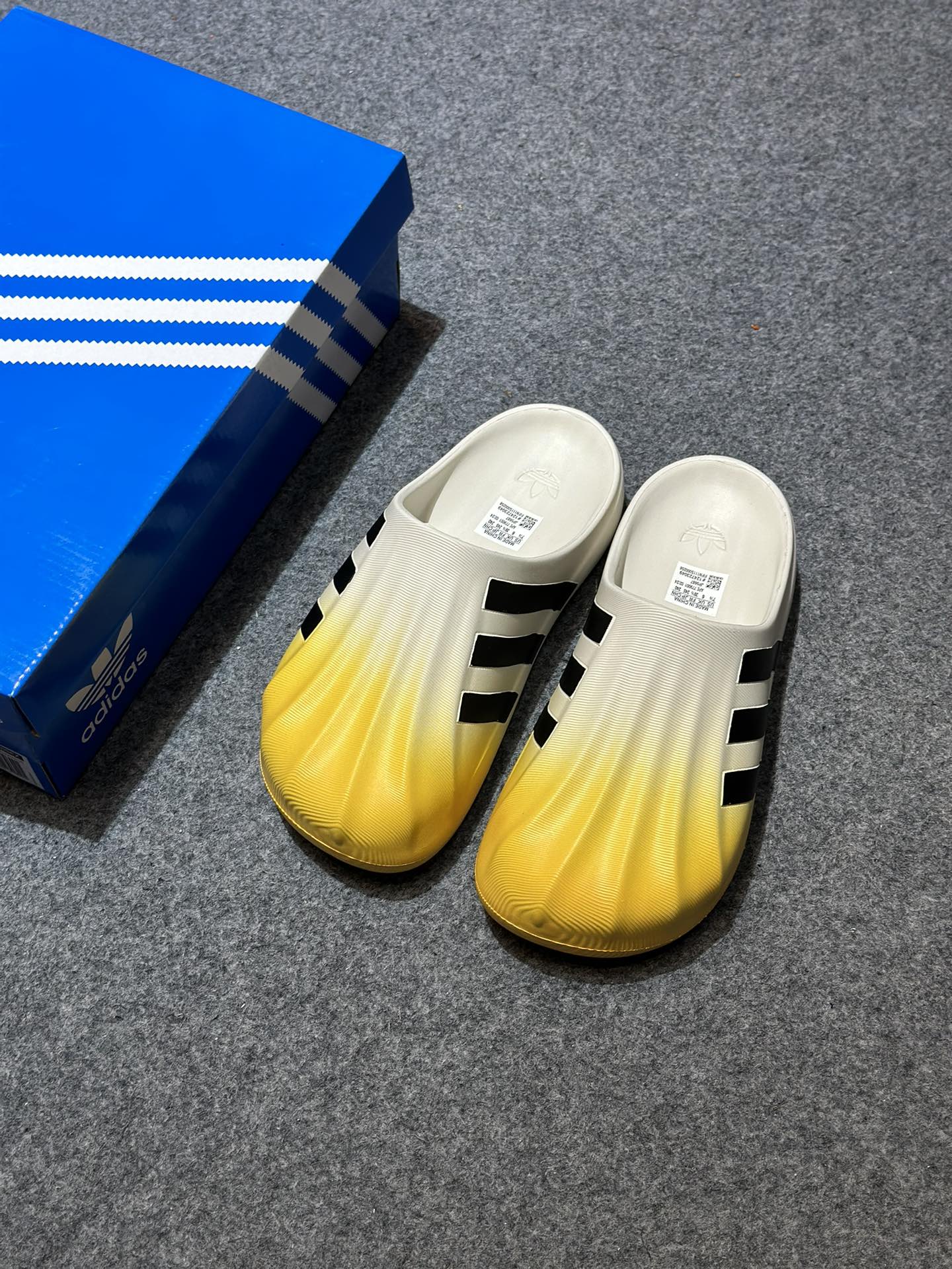 Adil3tte Clog Mule